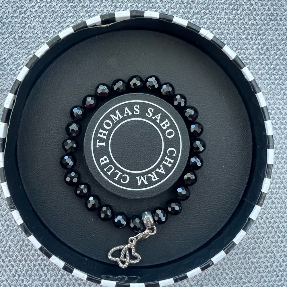 Thomas Sabo Black Beaded Bracelet with Silver Intertwined Hearts Charm